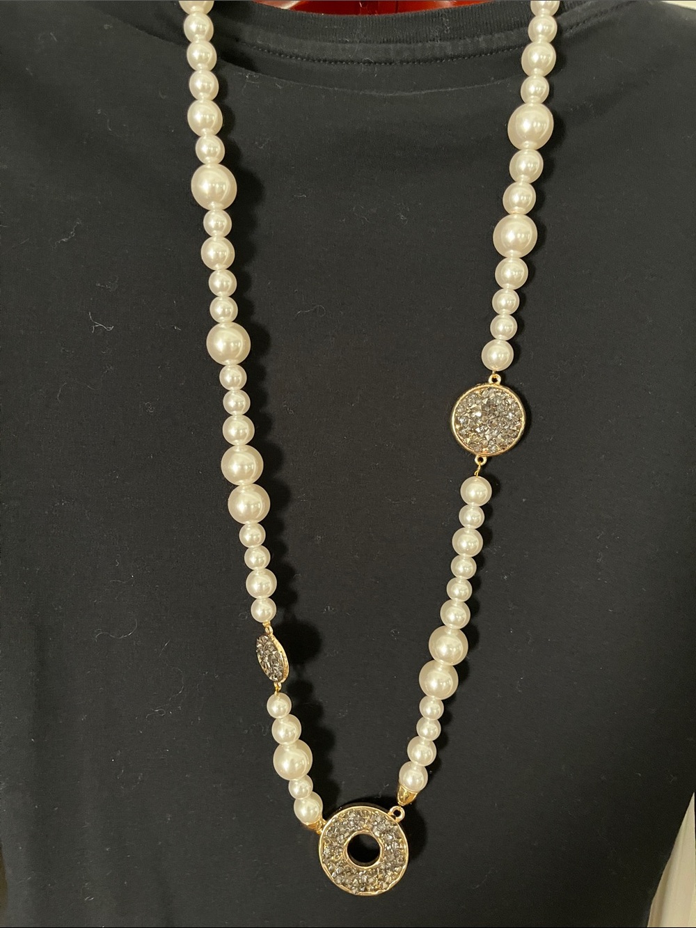 Chico’s Gale long necklace pearl and smoky druzy crystal discs, adj drop 18-22”